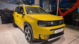 Fiat Grande Panda Hybrid "La Prima" 110PS - LED, RFK