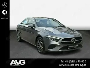 Mercedes-Benz A 200 A 200 Limousine Progressive-Adv. Pano MBUX LED Bild 2