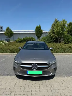Mercedes-Benz A 250 A-Klasse 7G-DCT