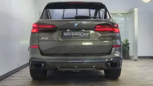 BMW X5 xDr40d M Sport Pro 22Zoll AHK Pano ACC 360° Bild 5