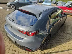 Mazda 3 2.5i AT Homura, Navi; LED Bild 5