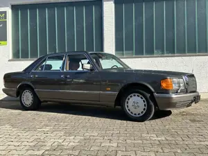 Mercedes-Benz 500 SE Bild 2