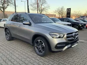 Mercedes-Benz GLE 300 d 4Matic PANO/ACC/LED/360°/AHK schwenkb