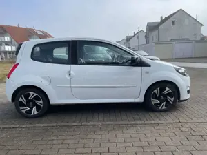 Renault Twingo Paris KLIMA/ALU/EFH/ZV/8-fach Bild 4