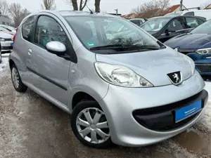 Peugeot 107 Urban Move*Klima*E-Paket*AllWR*TÜV NEU