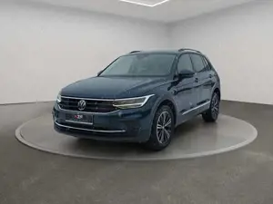 Volkswagen Tiguan 2.0 TDI 4Mot. DSG Life AHK+STANDH+LED+ACC Bild 2