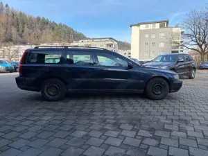 Volvo V70 2.4 D Kinetic (92kW)*Klima* Bild 3