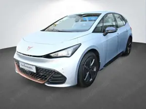 CUPRA Born HUD LED PDC SzHzg