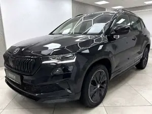 Skoda Karoq Sportline 1.5 TSI ACC Pano Matrix Mem AHK Rcam Bild 2