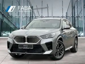 BMW iX2 eDrive20 M Sportpaket DAB LED Komfortzg.