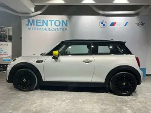 MINI Cooper SE Classic Trim Amb.Licht/RFK/PDC/CarPlay/Shz/ISOFIX Bild 5