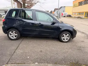 Mazda 2 Lim. 1.25 Comfort TÜV 5.2027 Klima Bild 3