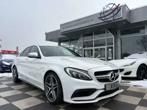 Mercedes-Benz C 63 AMG + AMG Sportabgas+LED+Service Neu