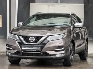 Nissan Qashqai 1.7 dCi Tekna LED Navi Pano Kamera AHK