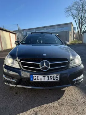 Mercedes-Benz C 220 C 220 AMG-LINE , Vollausstattung , Pano..