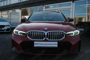 BMW 320 d A xDrive Touring.M-Sport.HUD.AHK.StHz.HIFI Bild 2