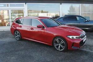 BMW 320 d A xDrive Touring.M-Sport.HUD.AHK.StHz.HIFI Bild 4