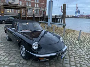 Alfa Romeo 2000 Spider