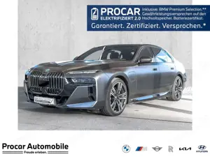 BMW 750 e xDrive M Sport HUD PANO ACC 360°KAM RFK LM