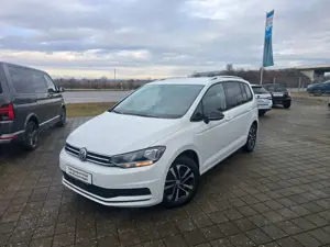 Volkswagen Touran 1,5TSI IQ.DRIVE DSG 7Sitzer AHK ACC