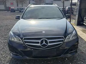 Mercedes-Benz E 350 E-Klasse T-Model Diesel T BlueTEC 4Matic 7G-TRONIC
