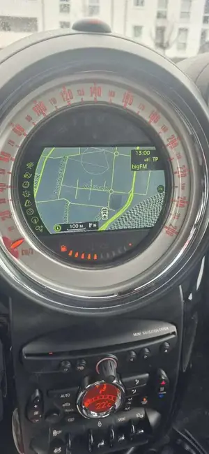 MINI Cooper D Bild 2