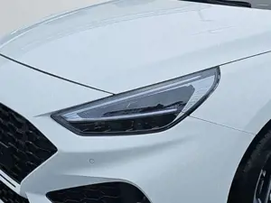 Hyundai i30 Kombi N Line 1.5 T-GDI NAVI LED Sitz-Paket Bild 5