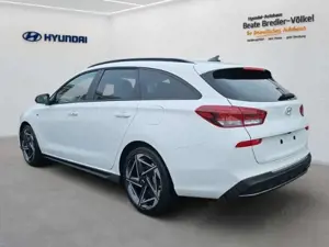 Hyundai i30 Kombi N Line 1.5 T-GDI NAVI LED Sitz-Paket Bild 4