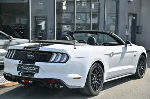 Ford Mustang Cabrio 5.0 Ti-VCT V8 GT *Carbon-Styling* Bild 5
