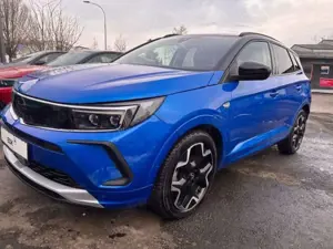 Opel Grandland Ultimate Plug-in-Hybrid 4x4 - Top-Ausstattung!