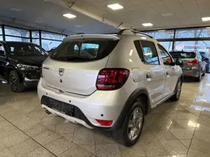 Dacia Sandero II Stepway Automatik Navi/PDC/Klima/Temp Bild 5