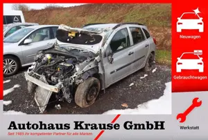 Renault Clio III Grandtour 1.5dCi-UNFALL/LKW ZULASSUNG