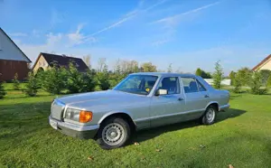 Mercedes-Benz 280 W 126