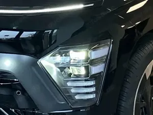 Hyundai KONA EV 2WD 65kWh N-Line 2xKlima 4xElSitz ACC Bild 5