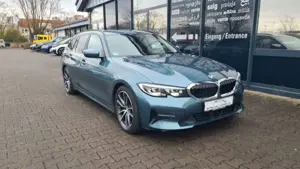 BMW 320 d  T Advantage - HUD - STANDHZG - M FAHRWERK