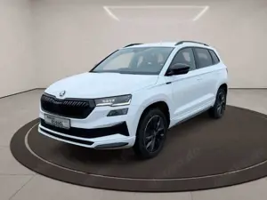 Skoda Karoq Sportline 1.5 TSI DSG AHK MATRIX ACC RFK