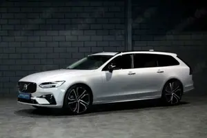 Volvo V90 Kombi Ultimate Dark Pano Head up AHK Nappa