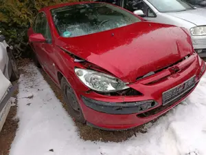 Peugeot 307 CC Cabrio-Coupe 1.6 Filou 110 Bild 2