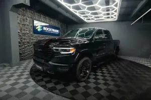 Dodge RAM 5.7 V8 HEMI 4x4 LIMITED Style Night-Edition