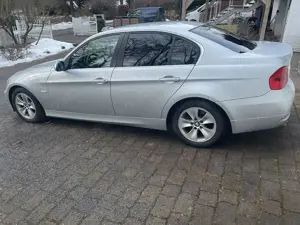 BMW 325 325xi Aut. Bild 3
