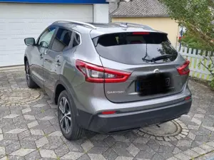 Nissan Qashqai Qashqai 1.3 DIG-T N-WAY Bild 2