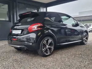 Peugeot 208 Bild 3
