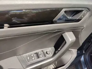 Volkswagen T-Roc R-Line 2.0 l TDI 4MOTION AHK,Standheizung Bild 4