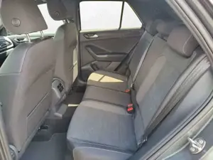 Volkswagen T-Roc R-Line 2.0 l TDI 4MOTION AHK,Standheizung Bild 5
