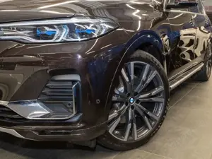BMW X7 xDrive40i HuD+Pano+AHK+Standheizg.+Laser+Massage+A Bild 3