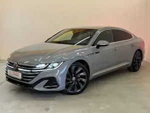 Volkswagen Arteon R-Line 4M/MATRIX/AHK/R-KAM/MEMORY/NAVI