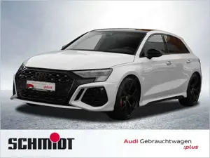 Audi RS3 Sportback Keramik Dynamikp.+ BO 290km/h Sporta...