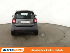 smart forTwo 0.9 Turbo Basis Prime Aut.*NAVI*TEMPO* Bild 5