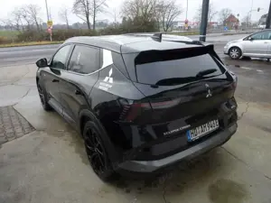 Mitsubishi Eclipse Cross Diamant TOP Luxury 87 kWh 0,99% Bild 3