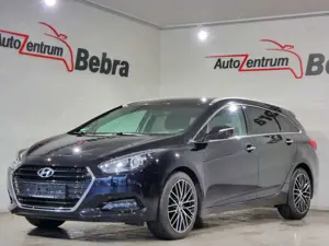Hyundai i40 cw 2.0 GDI Navi/SHZ/PDC/MFL/Kamera/Tempomat